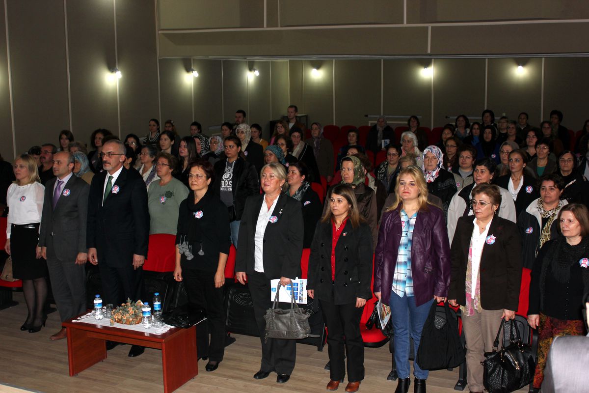 Medicana\'dan Sinop\'ta Meme Kanseri Konferansı