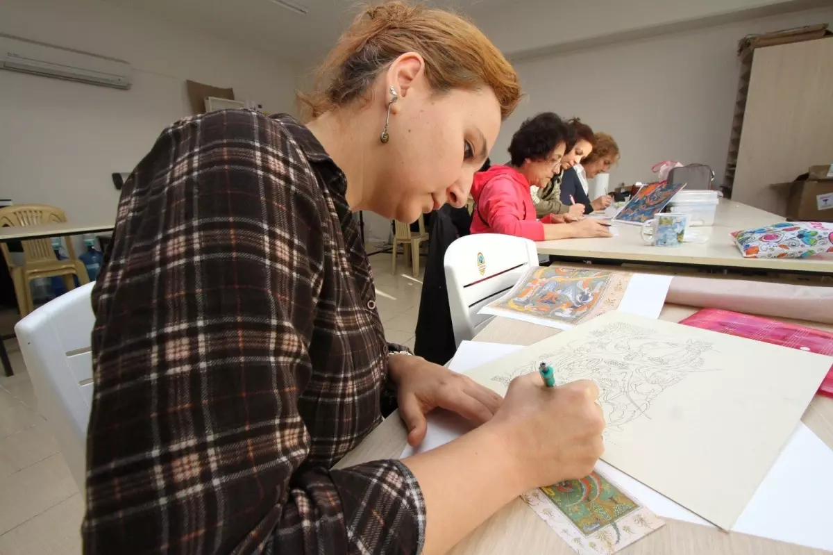 Nakışlarda Hayat Bulan Hayaller