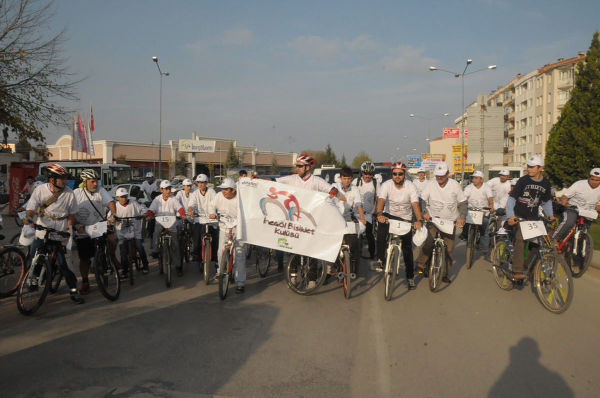 Obezite ile Mücadele İçin Pedal Çevirdiler