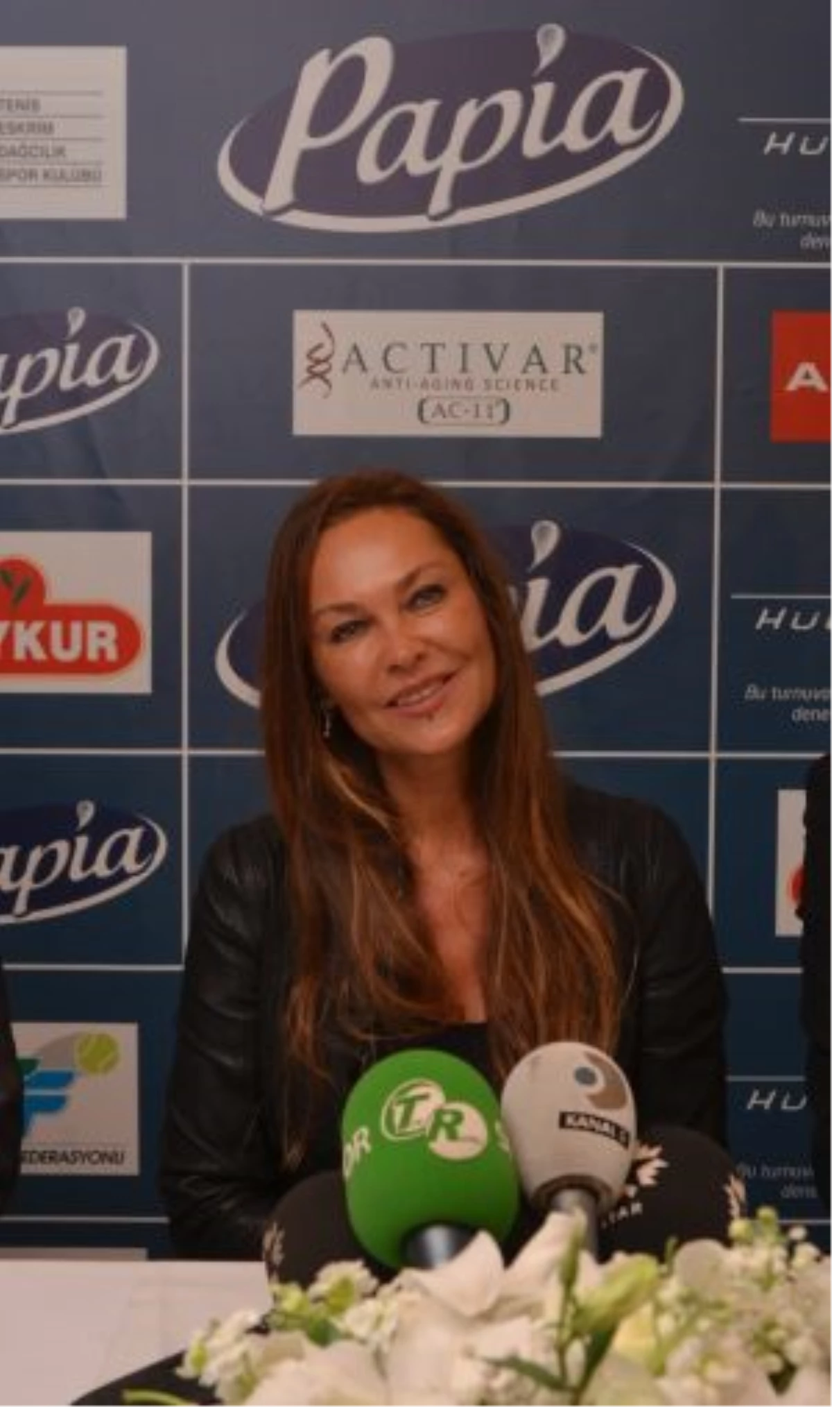Papia- Hülya Cup\'ta Raketler Gençlere Destek İçin Yarışacak