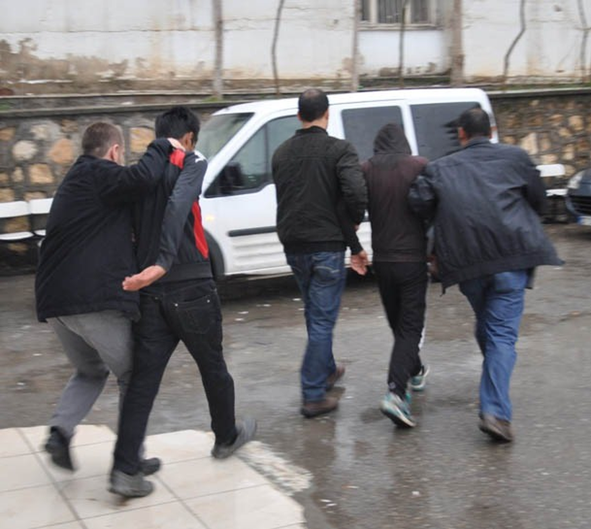 Siirt\'te Hırsızlık Şebekesi Çökertildi