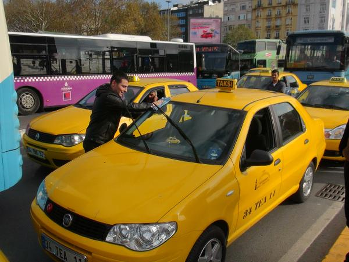 Taksim\'de Trafik Karmaşası