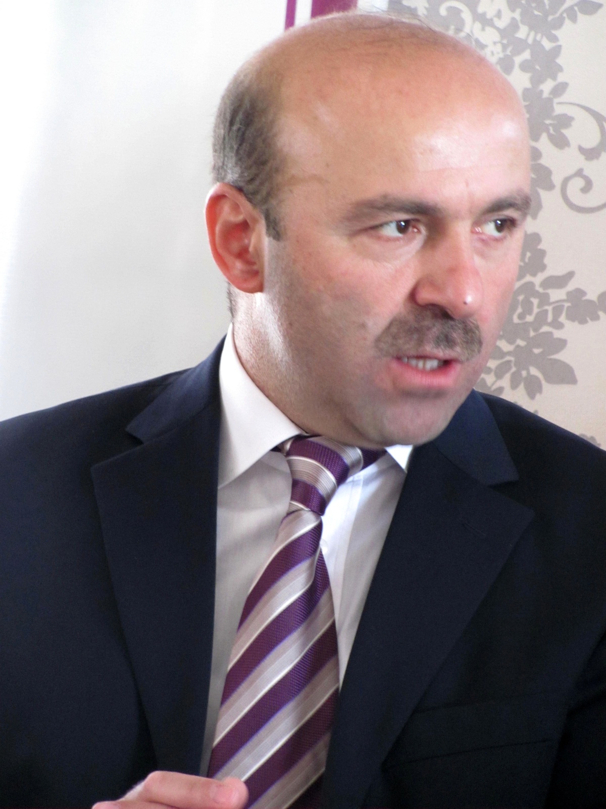 Tüfekçi, Ülke Gündemi ve Parlamento Çalışmalarını Değerlendirdi