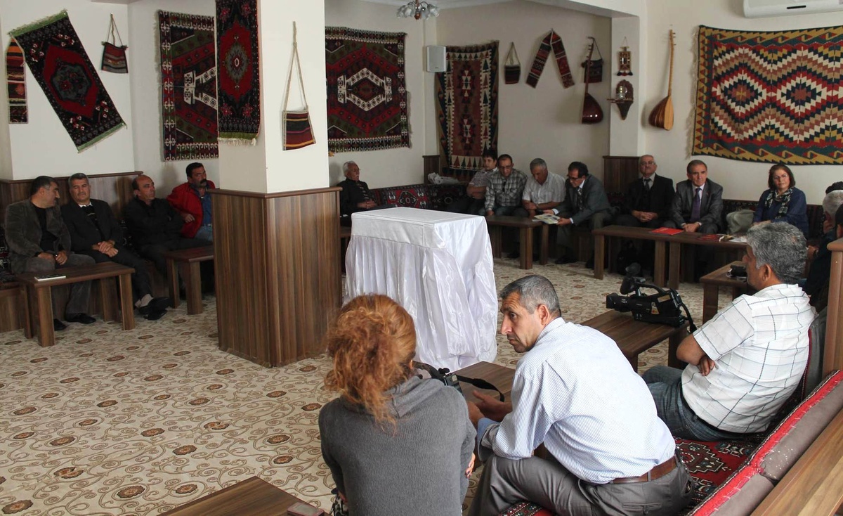 Uluslararası Aşıkpaşa Şiir Şöleni