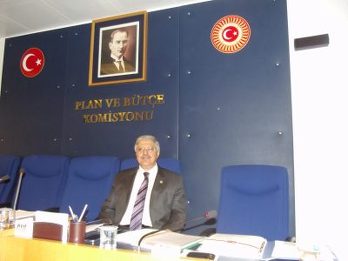 Vedat Demiröz\'den Adilcevaz Hükümet Konağı Müjdesi