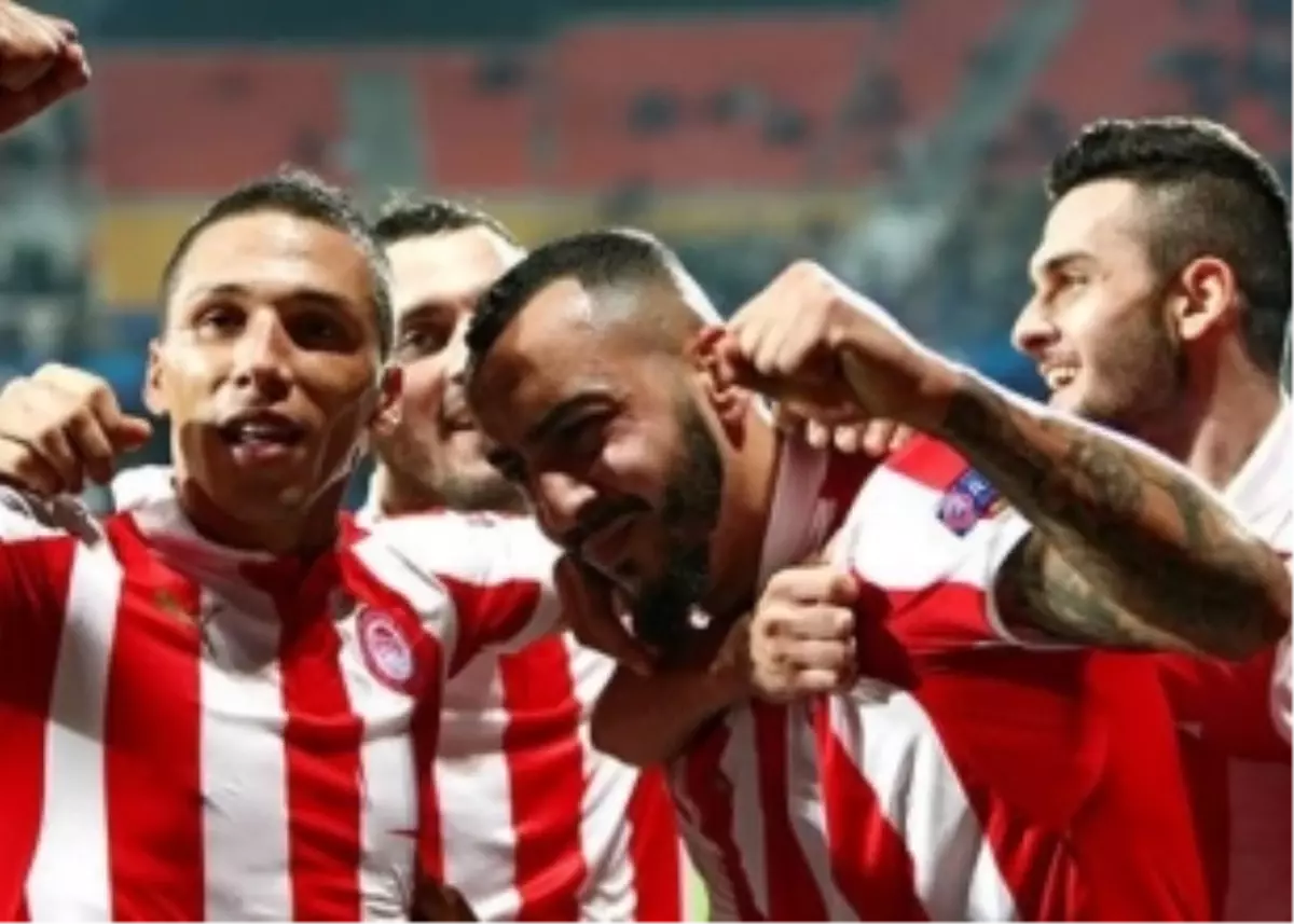 Yunanistan Süper Futbol Ligi\'nde Görünüm