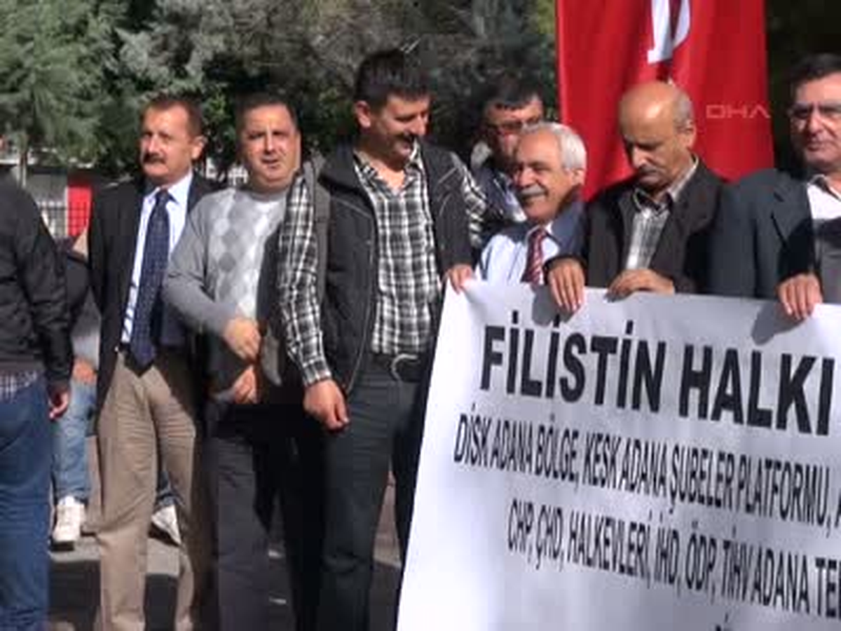 Adana\'da İsrail\'i Protesto