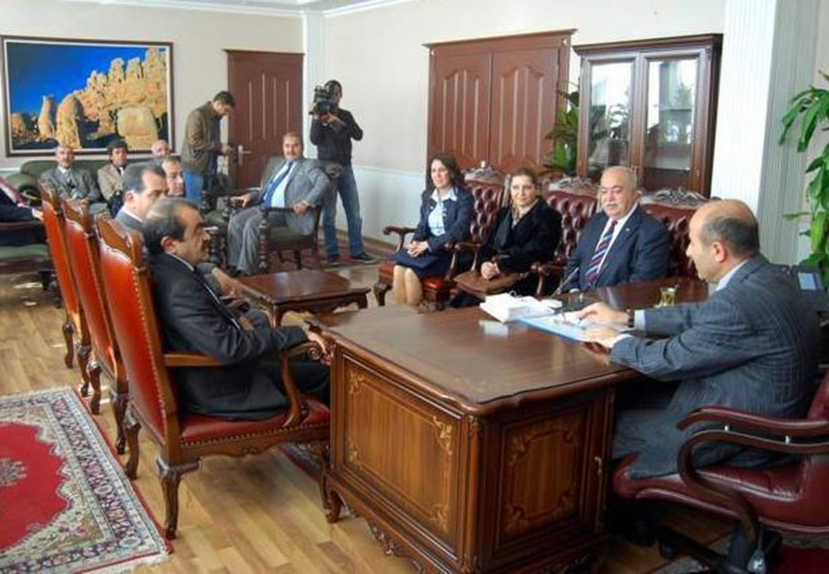 \'Akalp\'ten Vali Demirtaş\'a Ziyaret