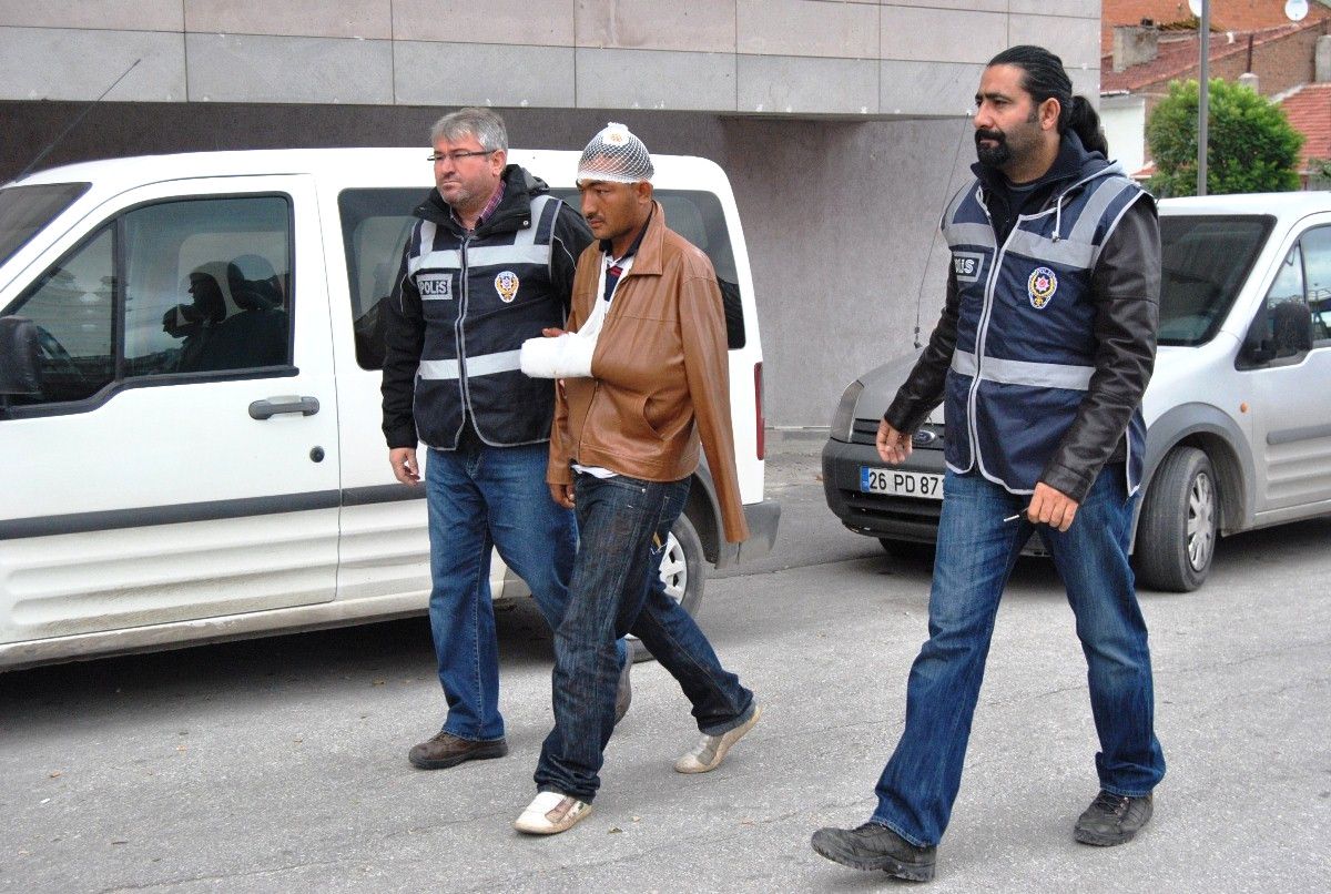 Arkadaşına Yardım Ettiği İçin Darp Edilen Kişi Hayatını Kaybetti