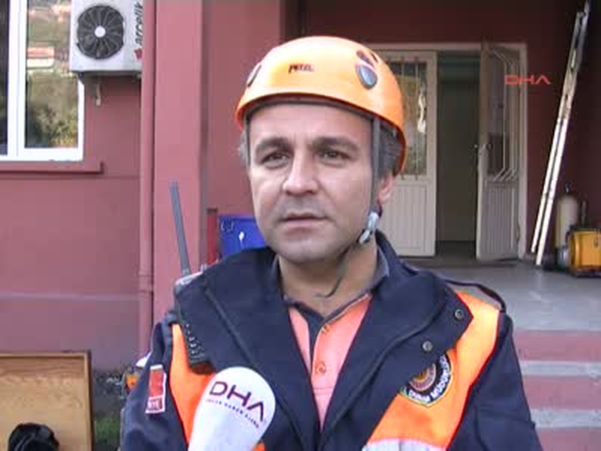 Derede Gerçeğini Aratmayan Kurtarma Tatbikatı Zonguldak İl Afet ve Acil Durum Müdürlüğü\'nün 25...