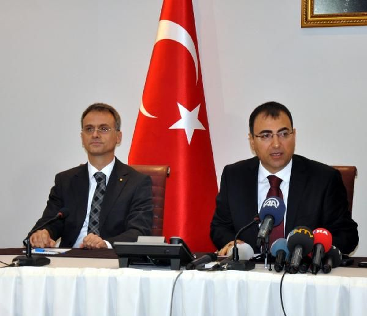 Diyarbakır Valisi Pkkkck\'nın Türkiye Sorumlusu Yakalandı 1