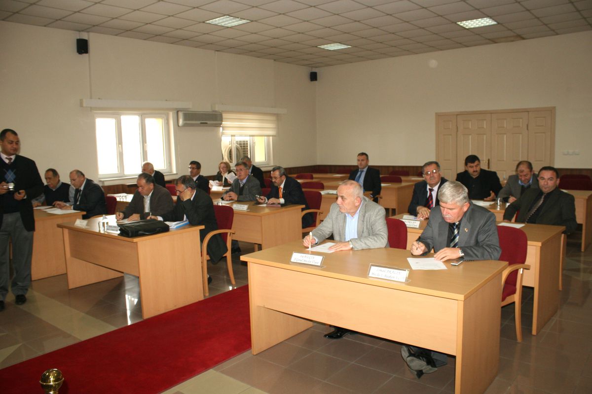 Düzce İgm\'de Bütçe Görüşmeleri Sürüyor