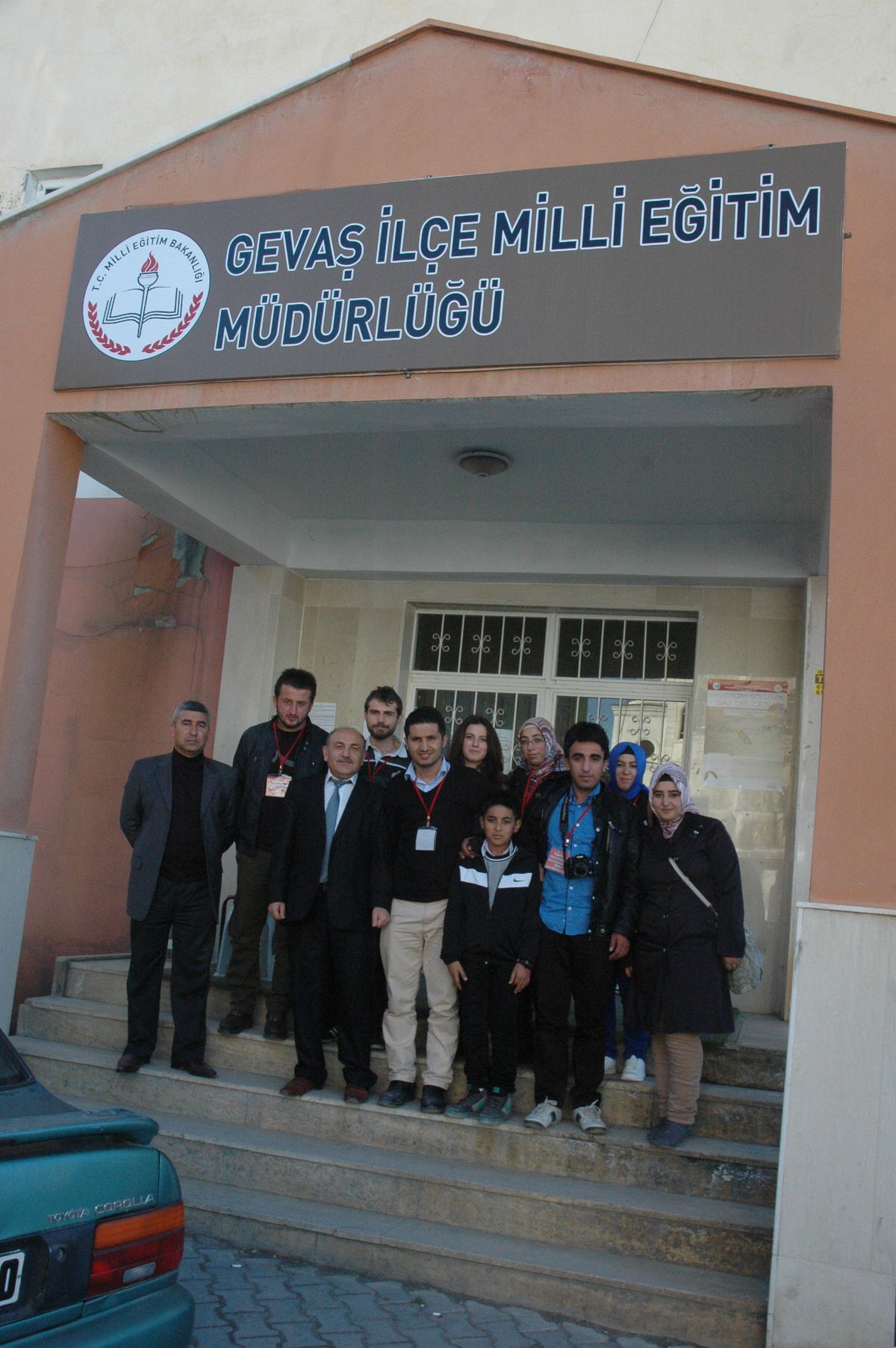 Erzurum\'dan Gevaşlı Öğrencilere Yardım