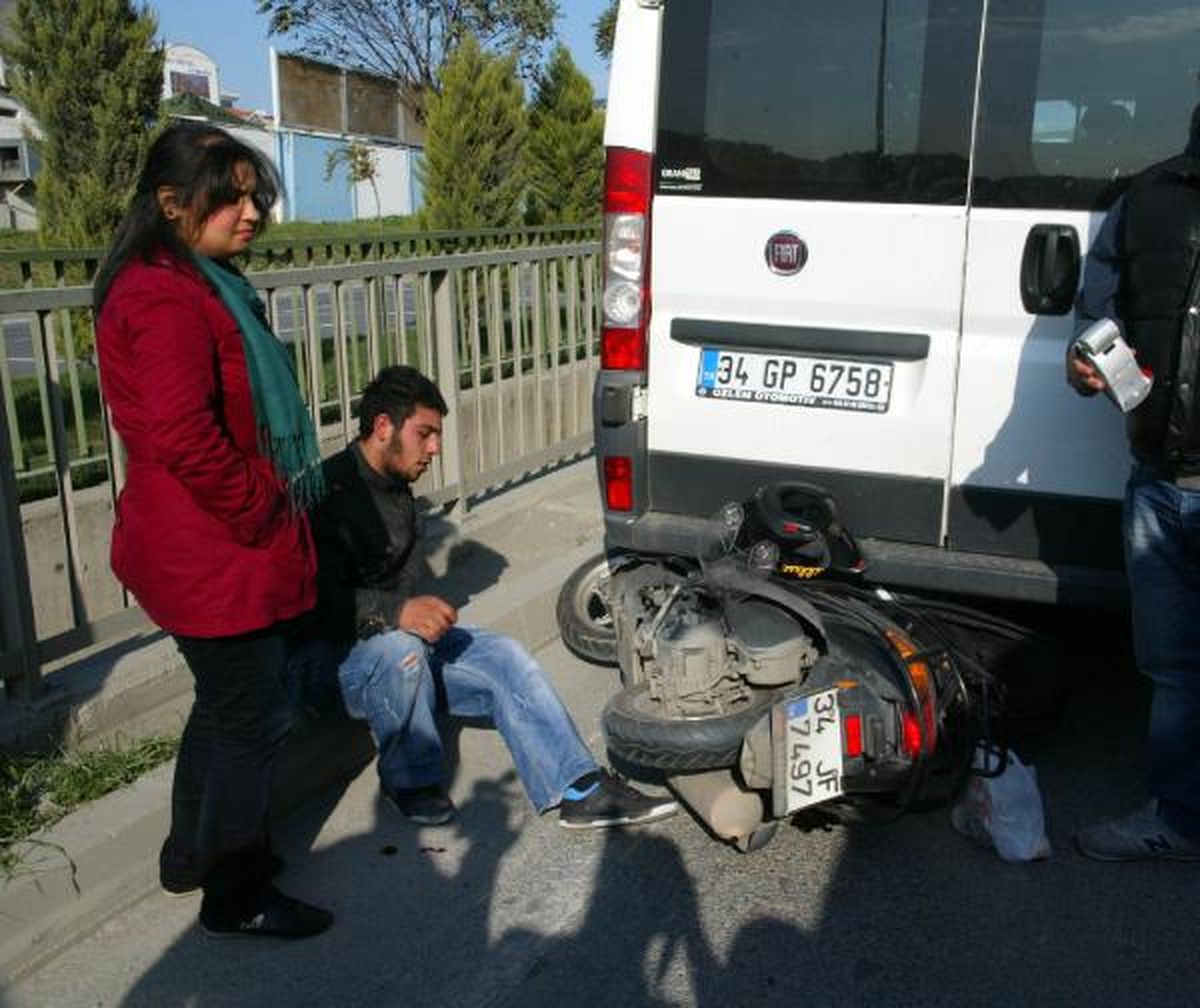 Maltepe\'de Motosiklet Kazası: 1 Yaralı