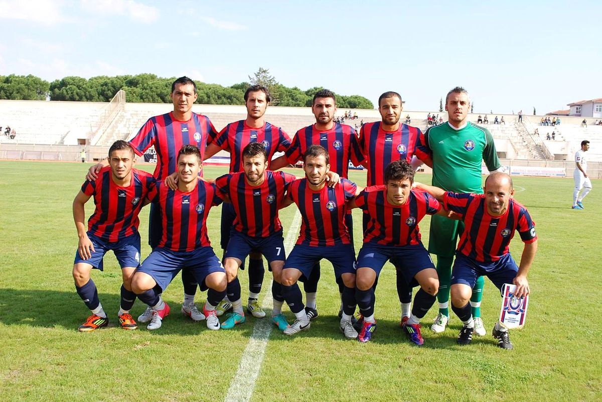 Salihli Belediyespor\'da Moraller Yerinde