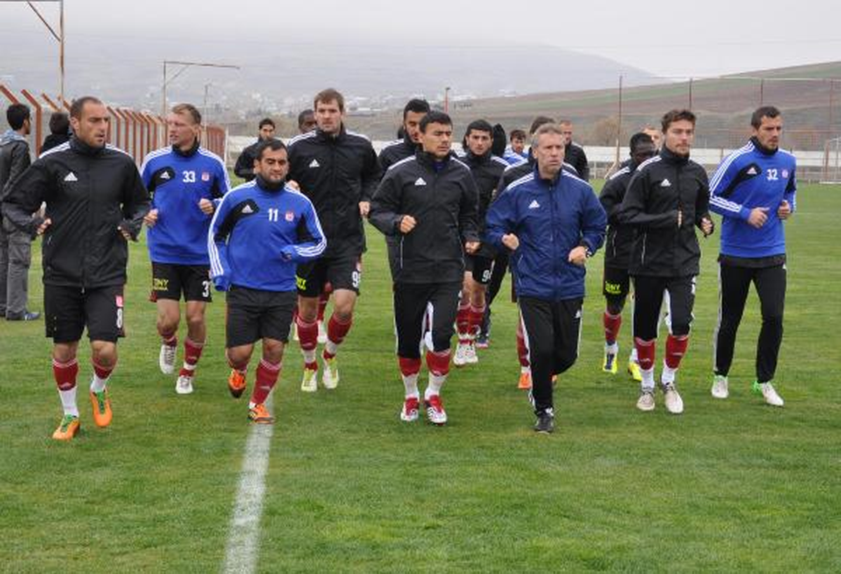 Sivasspor Kayseri Maçı Hazırlıklarına Başladı
