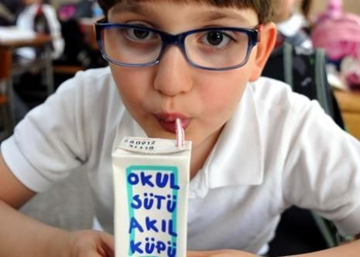 Tarım Bakanlığı 20 Aralık\'ta \'Okul Sütü\' İhalesi Açıyor