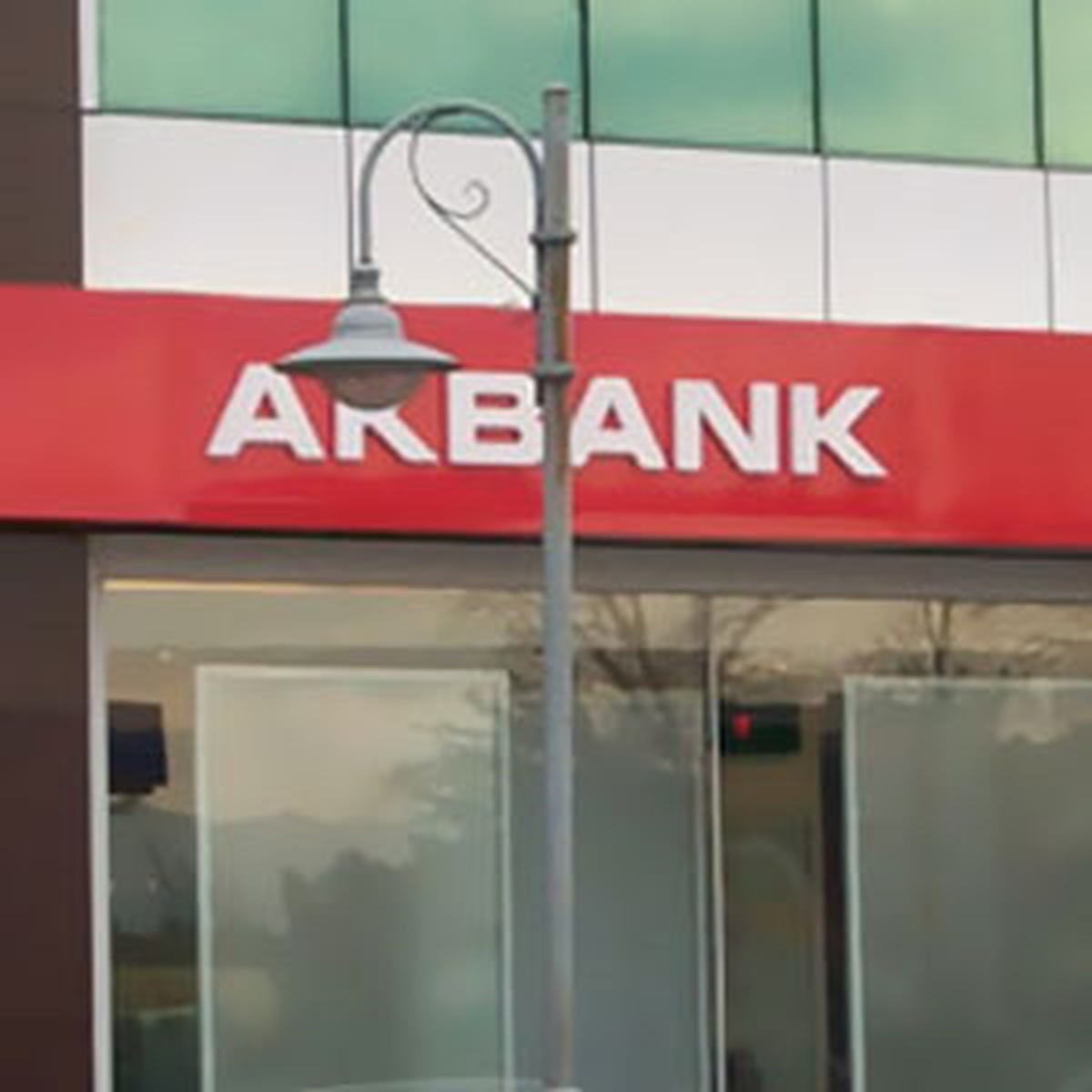 Akbank, "Karbon Fiyat Bildirisi"Ni İmzaladı