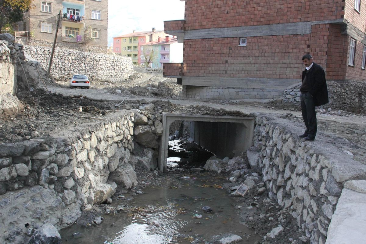 Berçelan Mahallesindeki Köprü Sorununa Geçici Çözüm