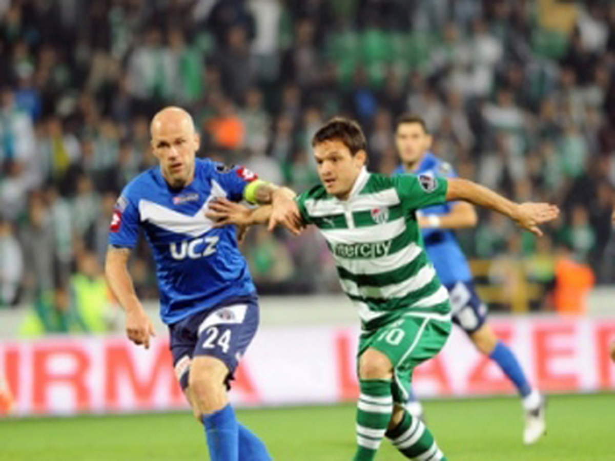 Bursaspor\'da En Çok Top Kullanan Basser ve Batalla