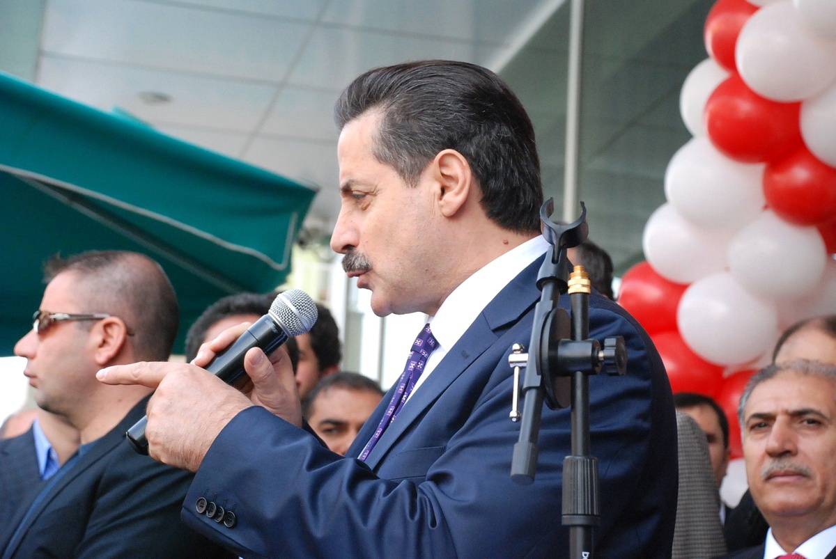 Çalışma ve Sosyal Güvenlik Bakanı Faruk Çelik, 48 Yaş Emekliliği 53\'e Çıkarma Yönünde Bir...