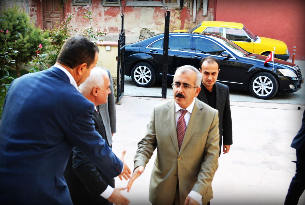 Edirne Valisi Duruer\'den Mimar Sinan Vakfına İadeyi Ziyaret