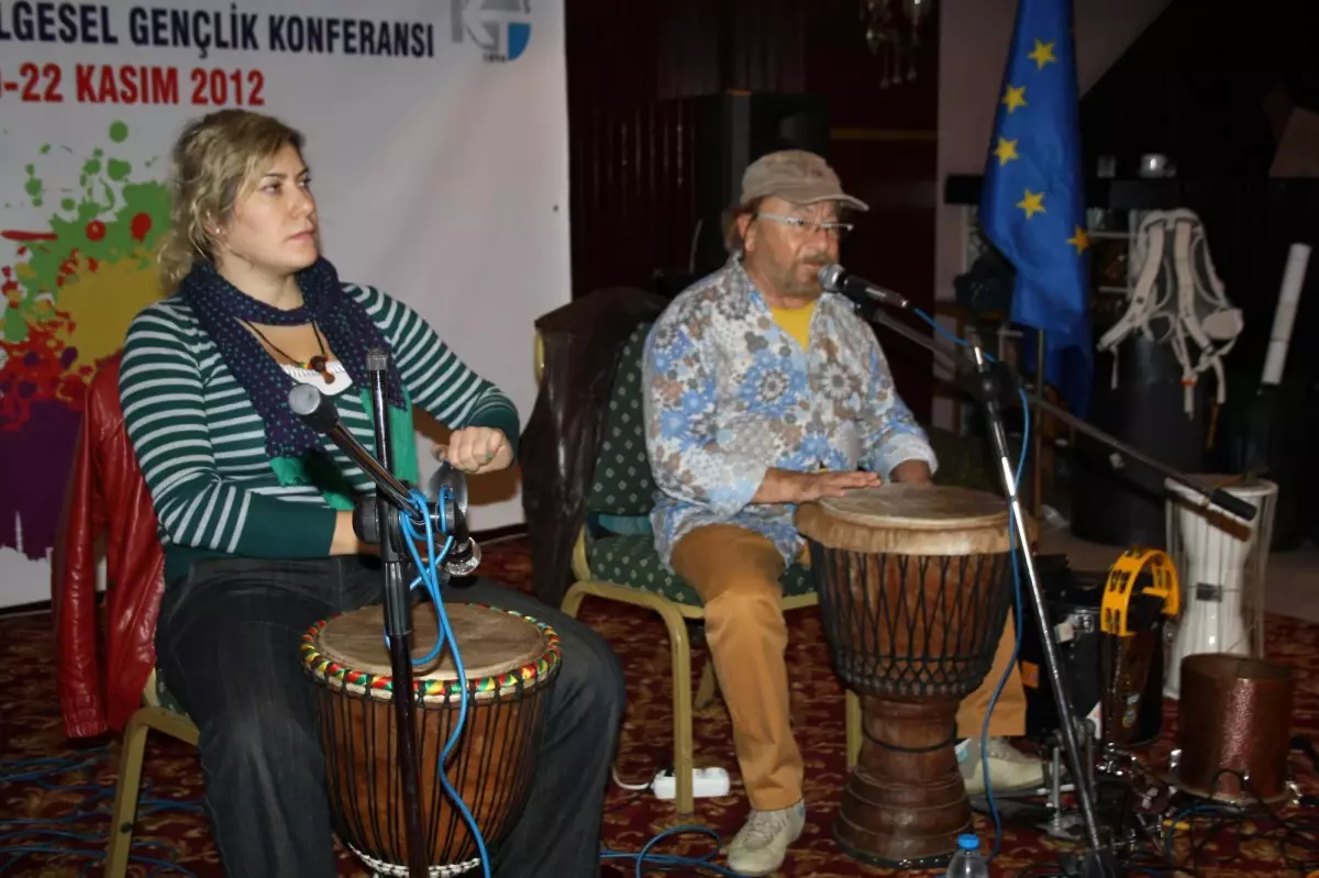 Gençler AB İçin Ritim ile Sinerji Oluşturdular