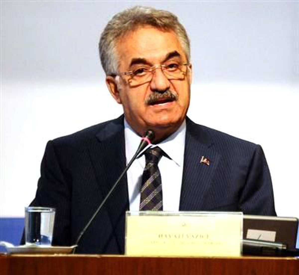 Gümrük ve Ticaret Bakanı Yazıcı Açıklaması