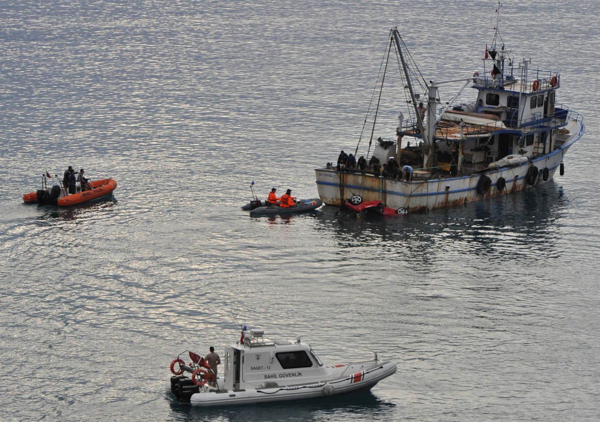 İhracatçı Otomobiliyle Denize Uçtu
