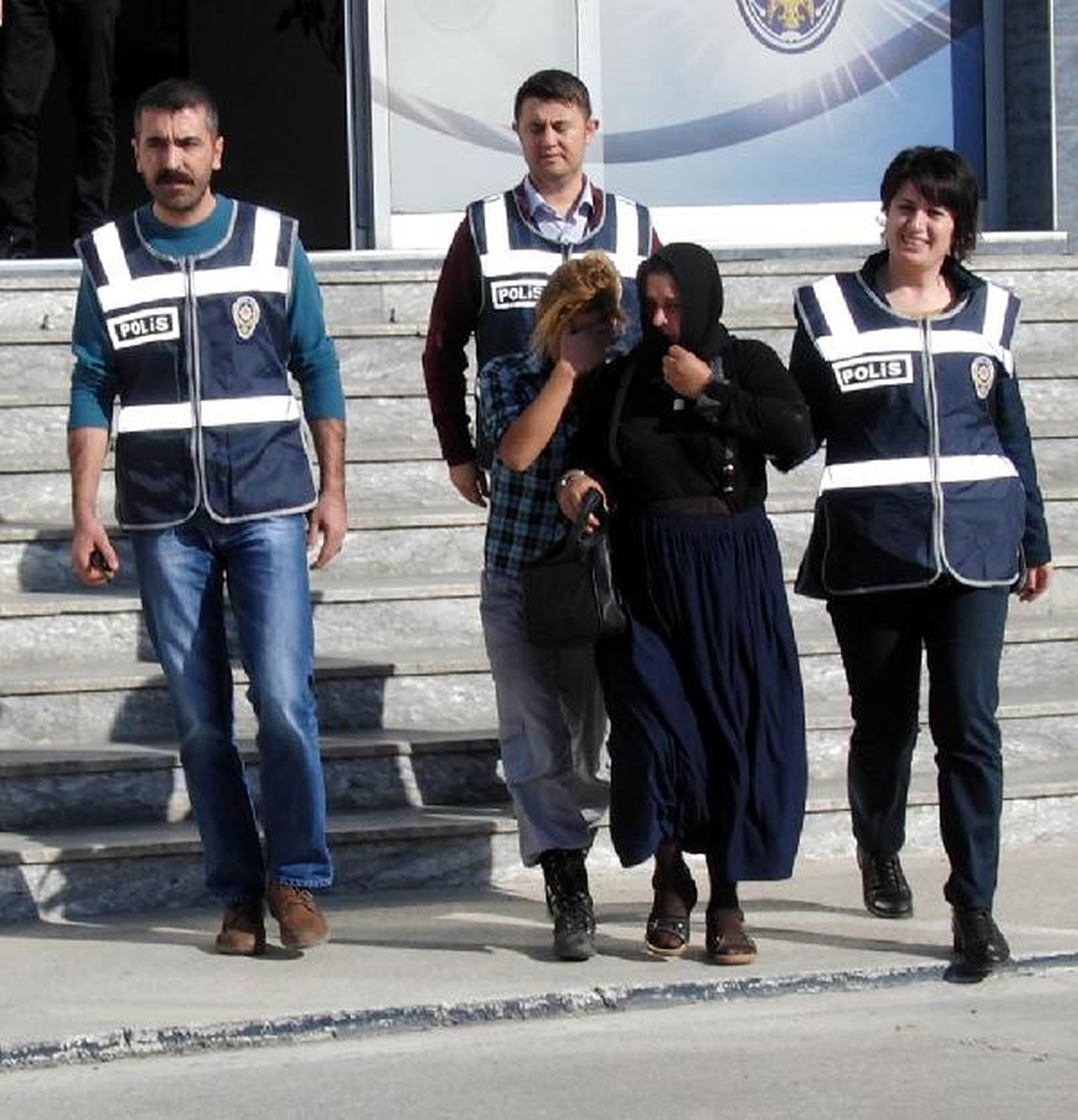Kahramanmaraş\'ta 6 Kadına Hırsızlıktan Gözaltı