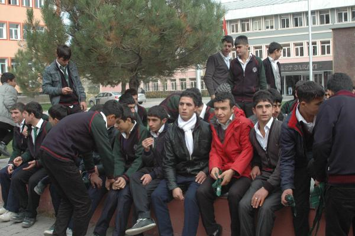 Öğrencilerden Pansiyon Protestosu