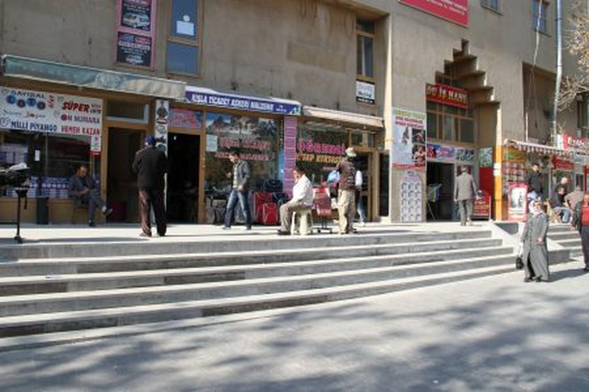 Ordu Çarşısı Merdiven Düzenlemeleri Tamamlandı
