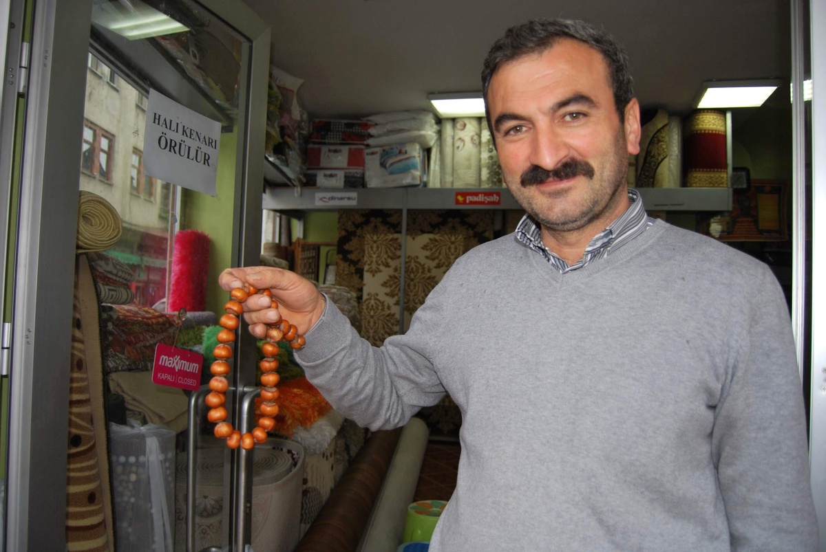 Para Etmeyen Fındık Vatandaşa "Ya Sabır" Çektiriyor