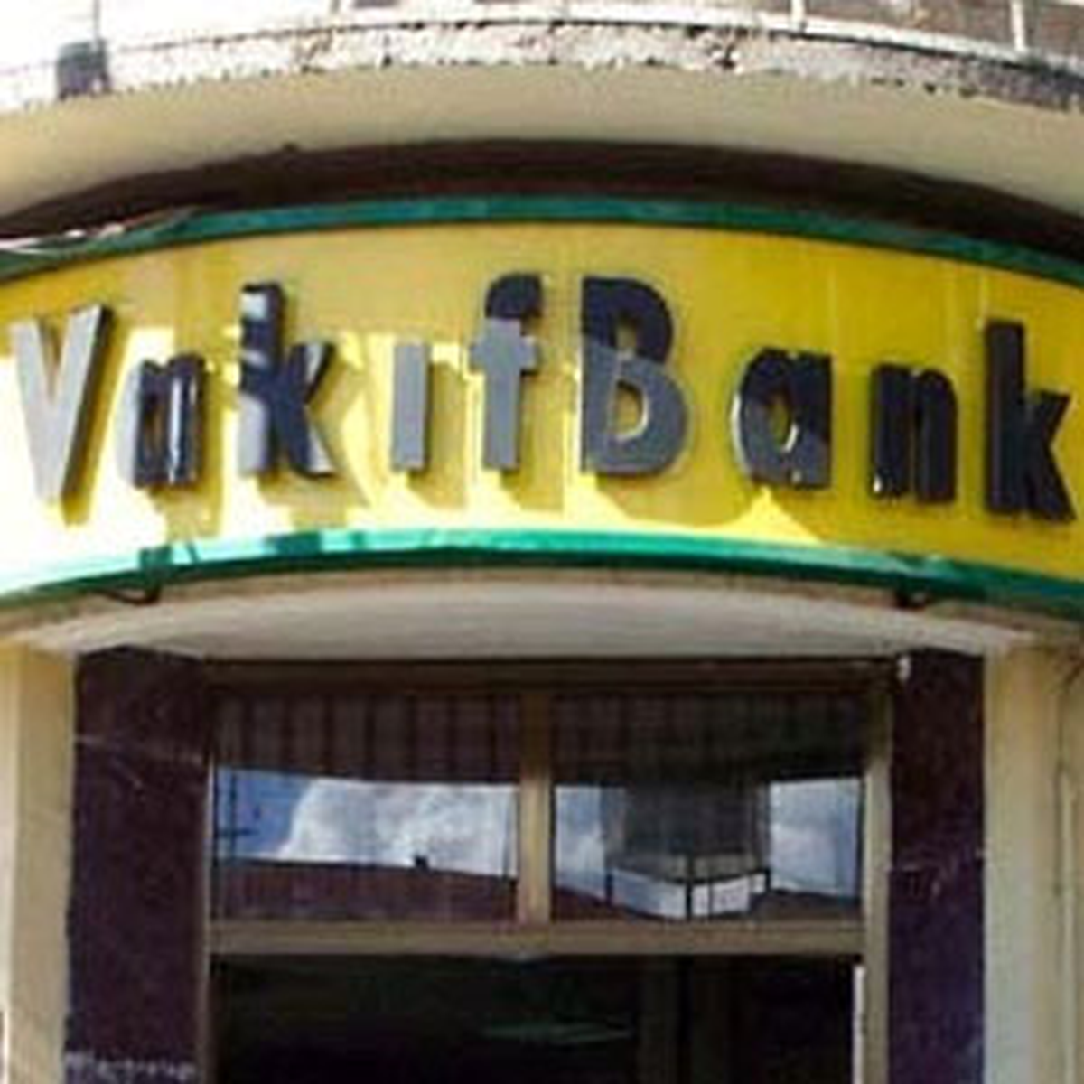 Vakıfbank\'tan Öğretmenler Gününe Özel Kampanya