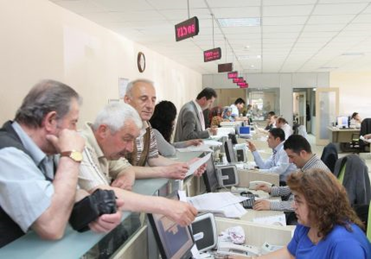 Vezneler Hafta Sonu Açık