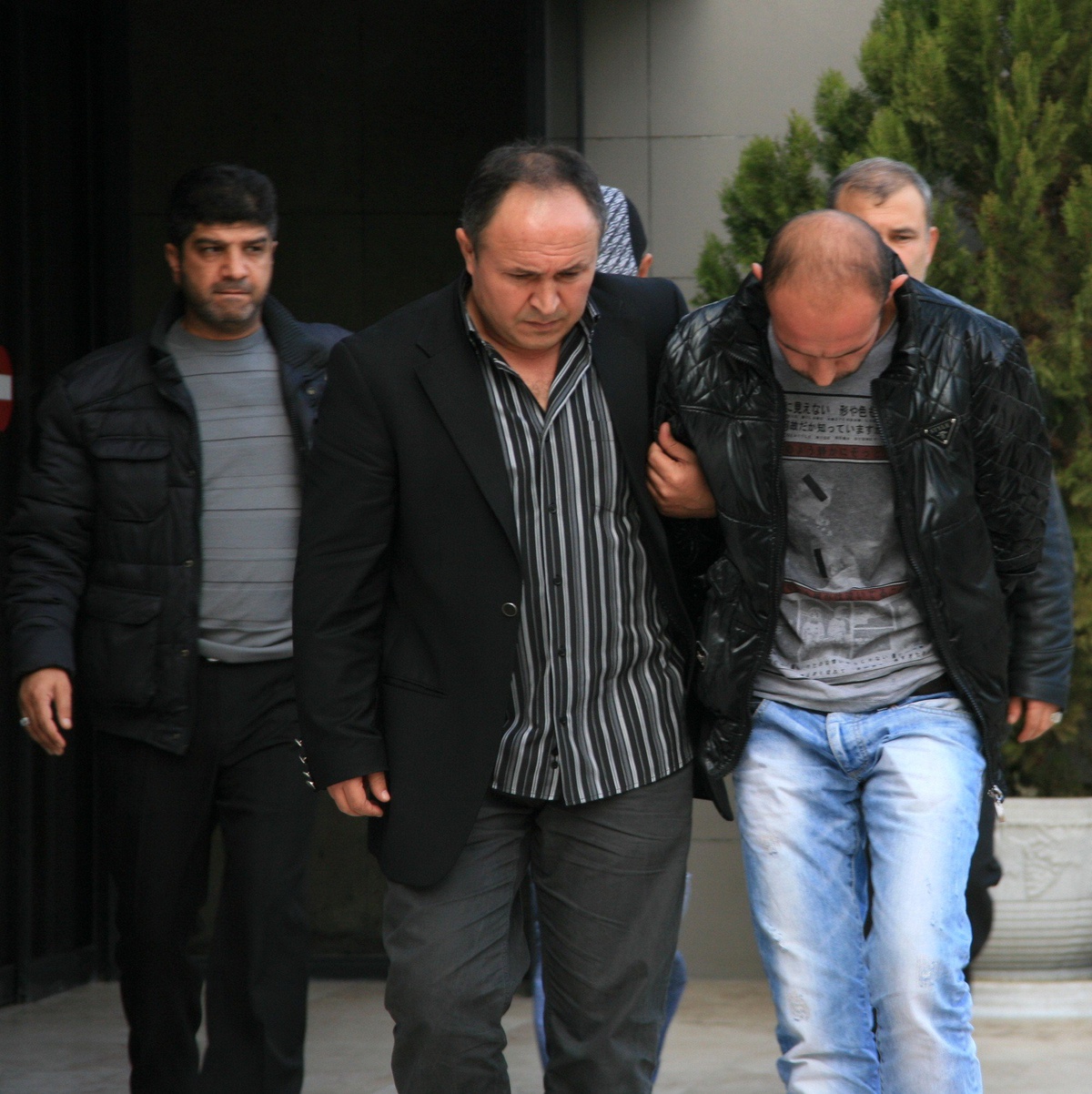 Abi ve Kardeş Hırsızlık Yaparken Yakalandı