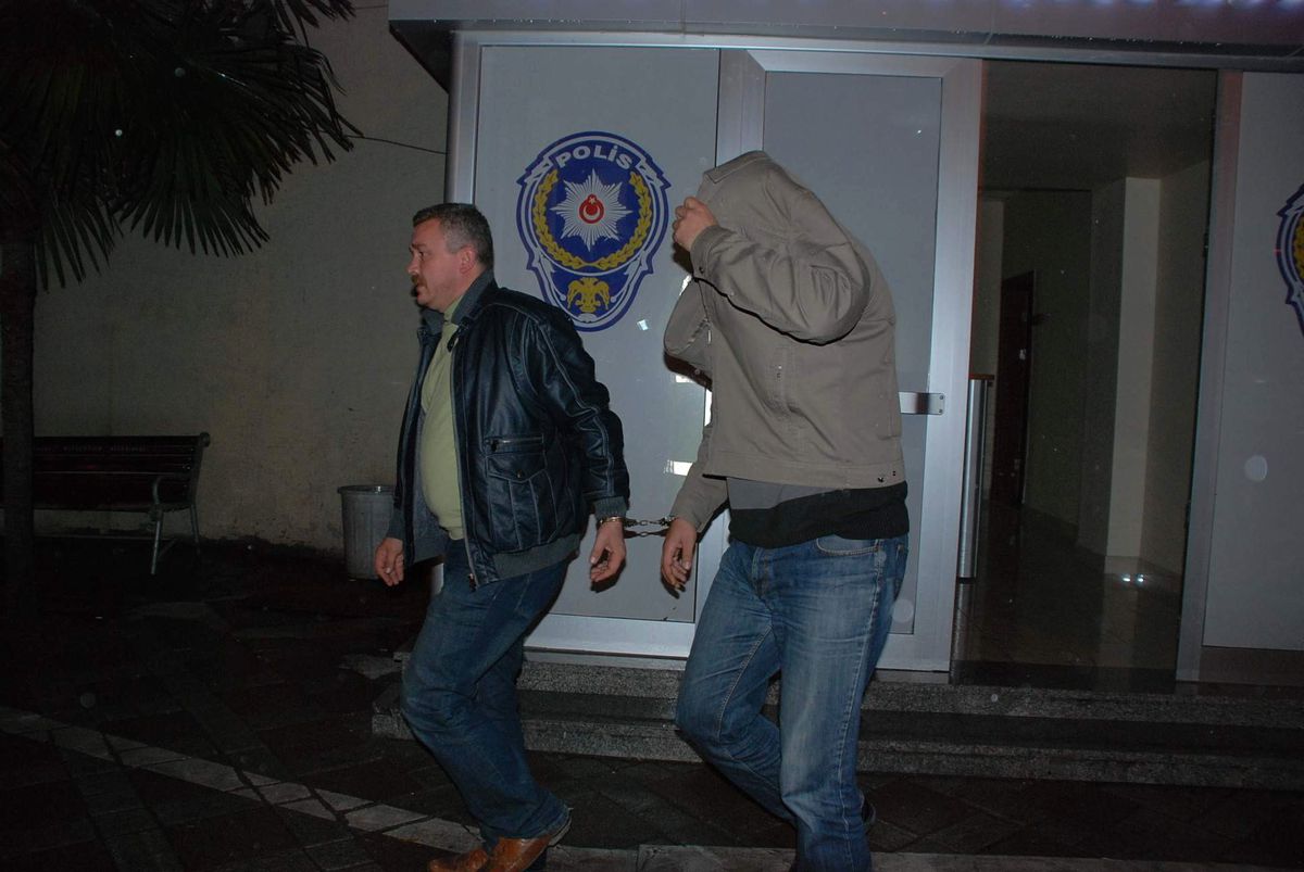 Küçük Kıza Tacize 3 Yıl 1 Ay Hapis
