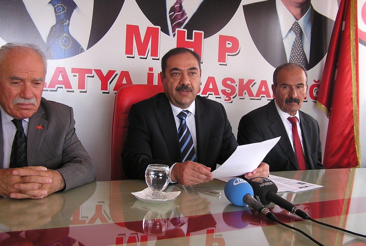 MHP\'den \'Büyükşehir\' Açıklaması