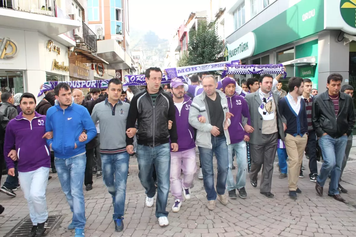 Orduspor Taraftarları Saldırıyı Kınamak İçin Yürüdü