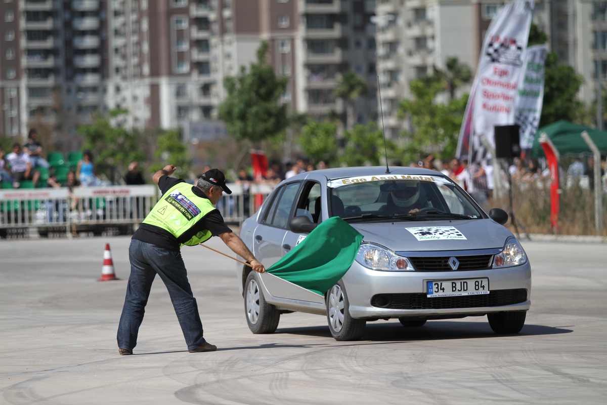 Oto Slalom Kupası Final Yarışı, Karşıyaka\'da Yapılacak