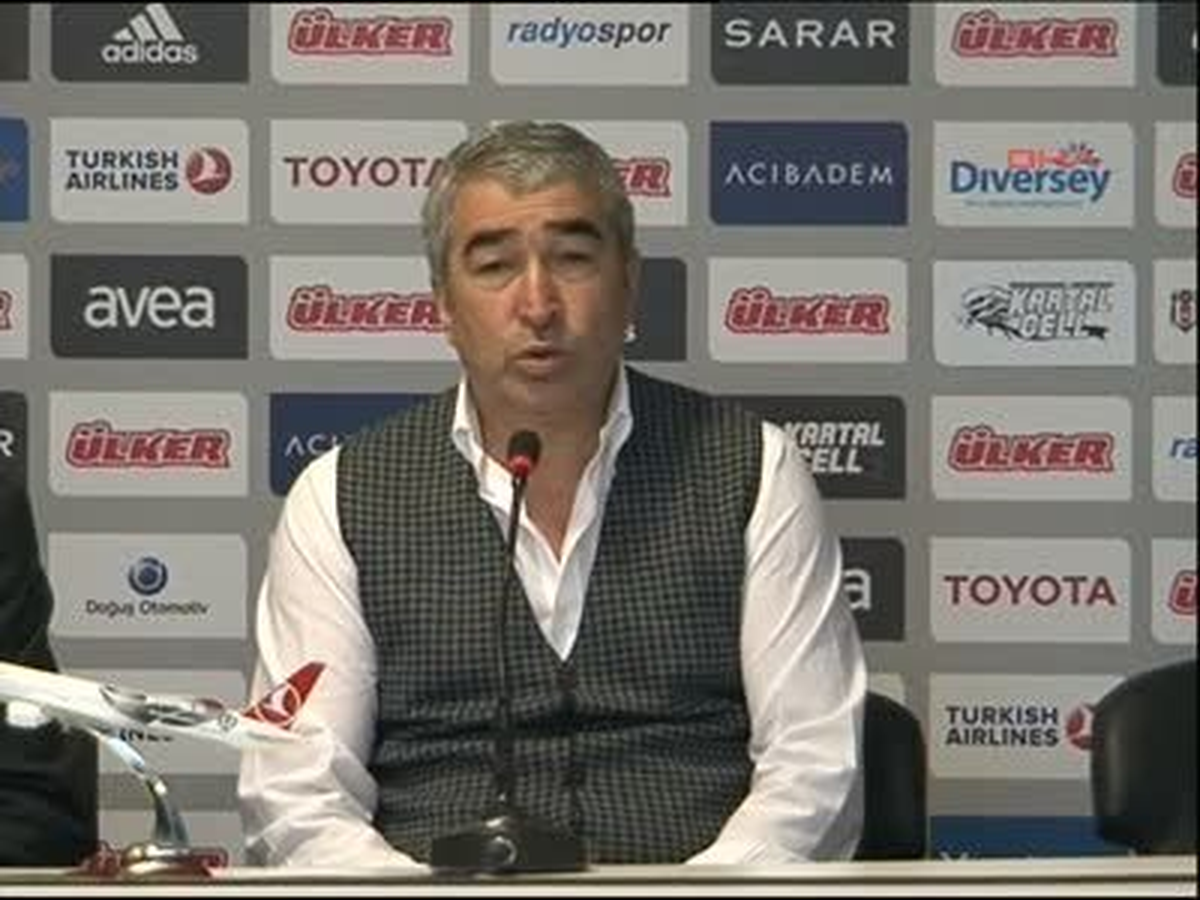 Samet Aybaba Nene\'yi İzlemek İçin Gittiği Kiev\'den Döndü