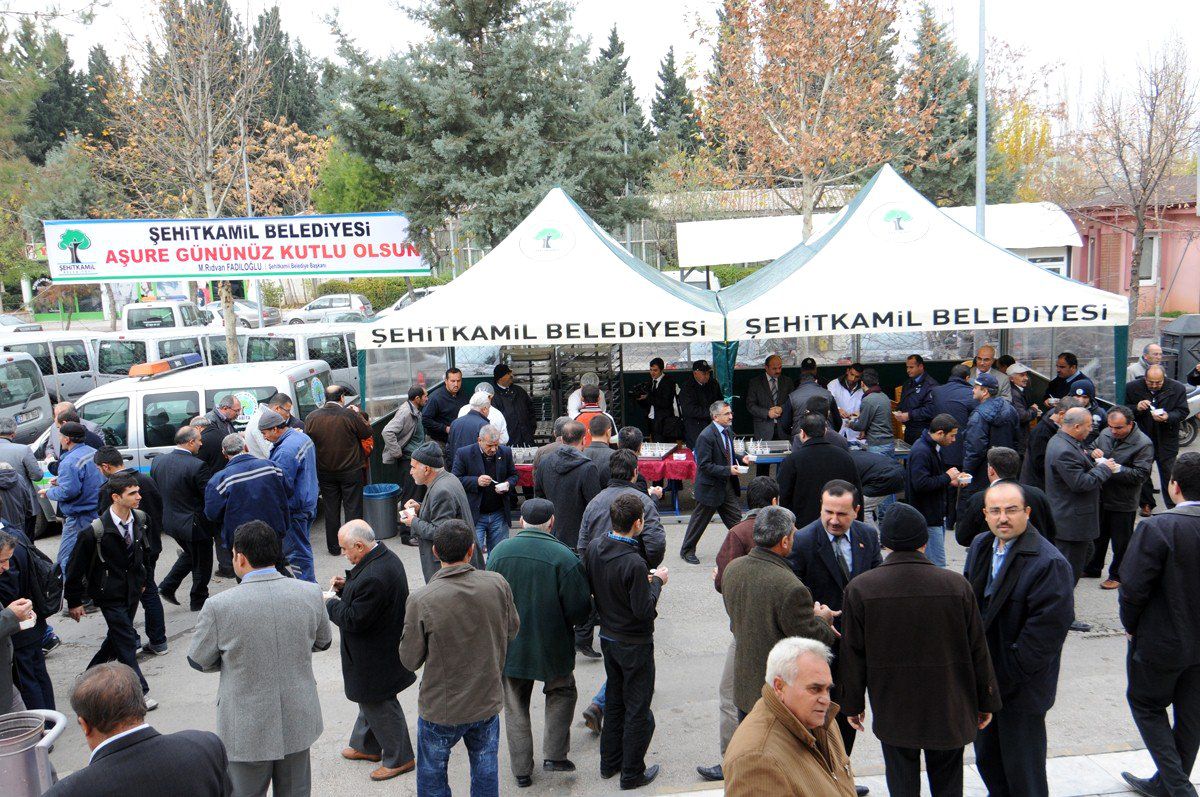 Şehitkamil Belediyesi 25 Bin Kişiye Aşure Dağıtacak