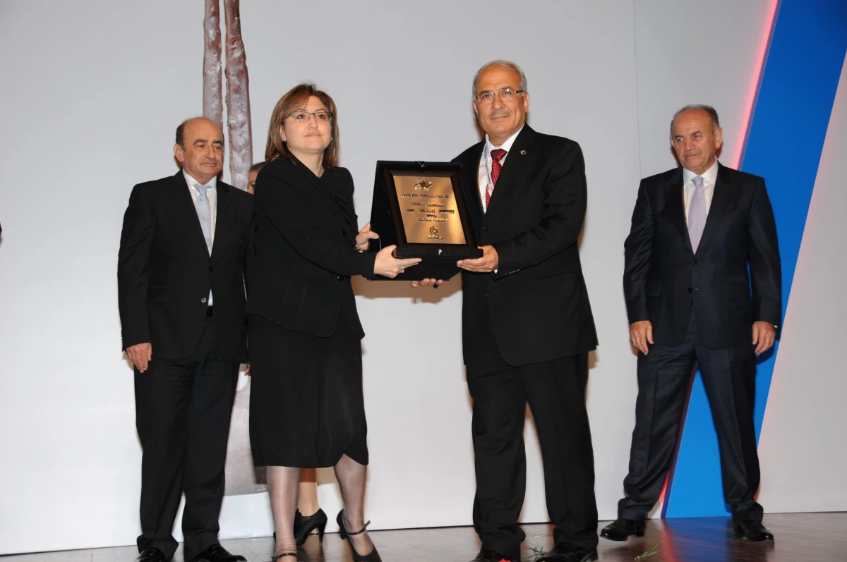 Tarsus, Ulusal Kalite Başarı Ödülü\'nün Sahibi Oldu