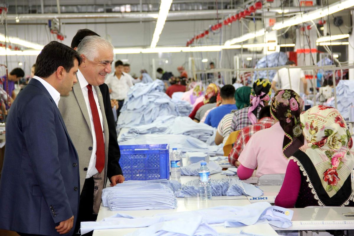 Toksöz\'den Tekstil Fabrikasına Ziyaret