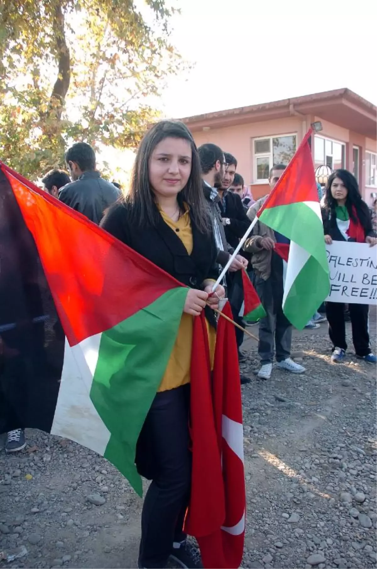 Üniversite Öğrencilerinden İsrail\'e Protesto