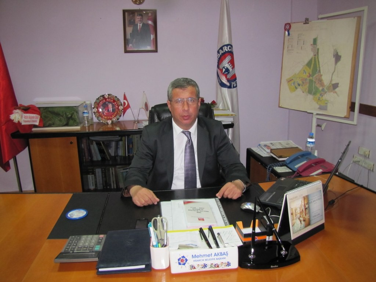 Hisarcık Tapu Müdürü\'nden Ziraat Bankası Müdürüne \'Hayırlı Olsun\' Ziyareti