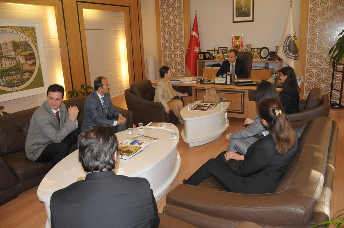 İnegöl Belediyesi\'nden Evliliğe Hazırlık Kursu