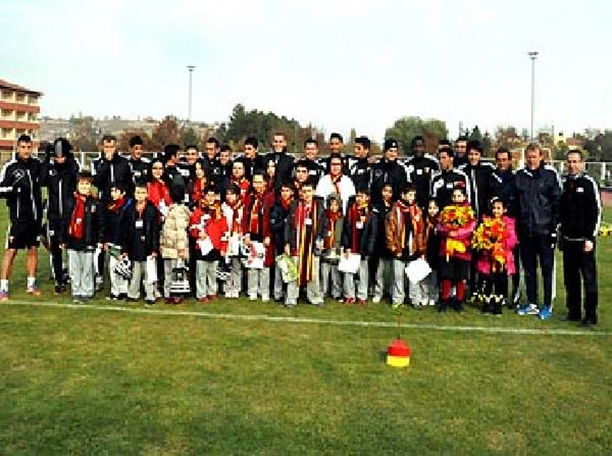 Kayserispor\'a Öğrenci Morali