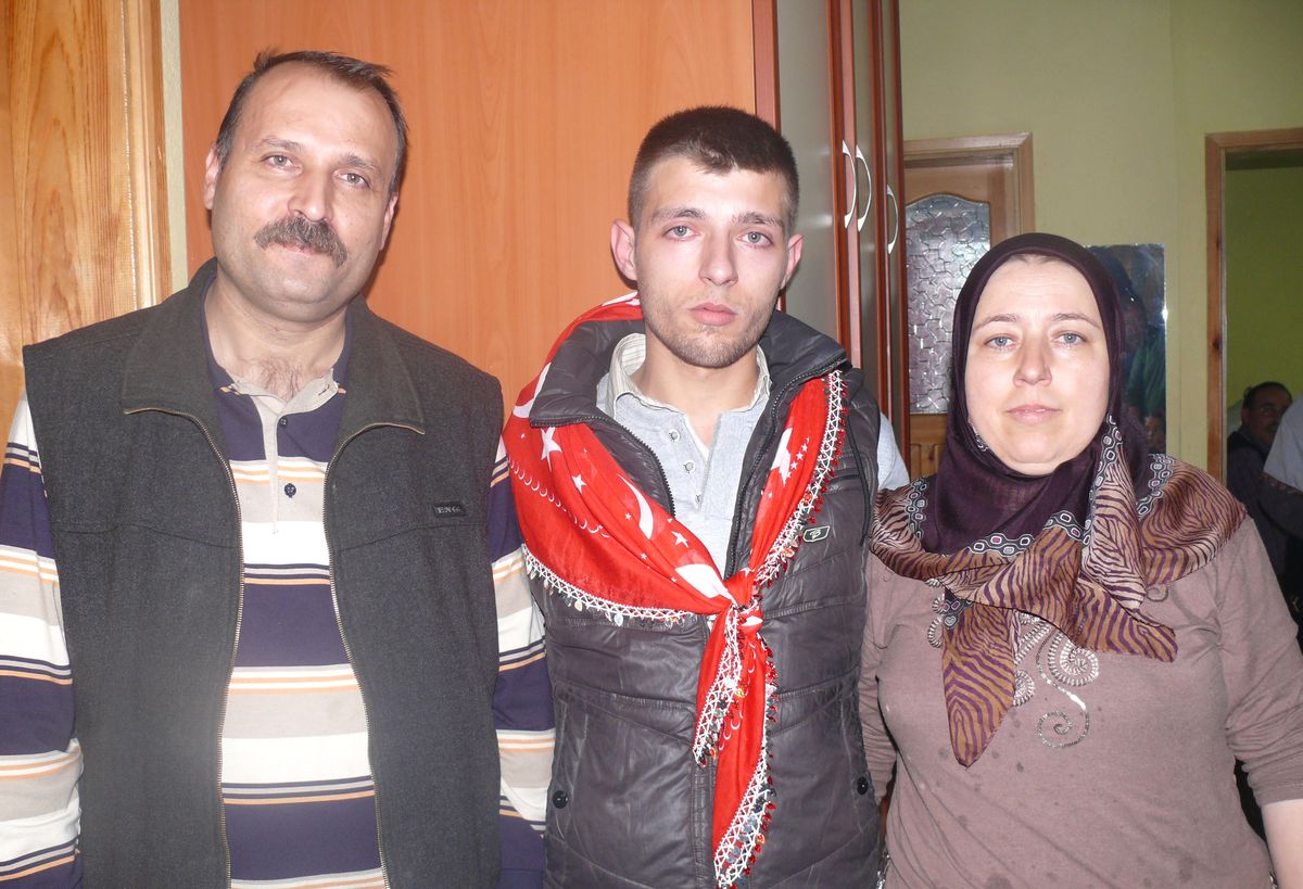 "Kınalı Kuzular" Kışlalarına Uğurlandı