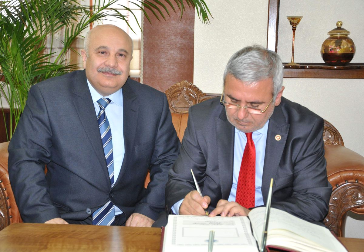 Metiner\'den Adıyaman Üniversitesi\'ne Ziyaret